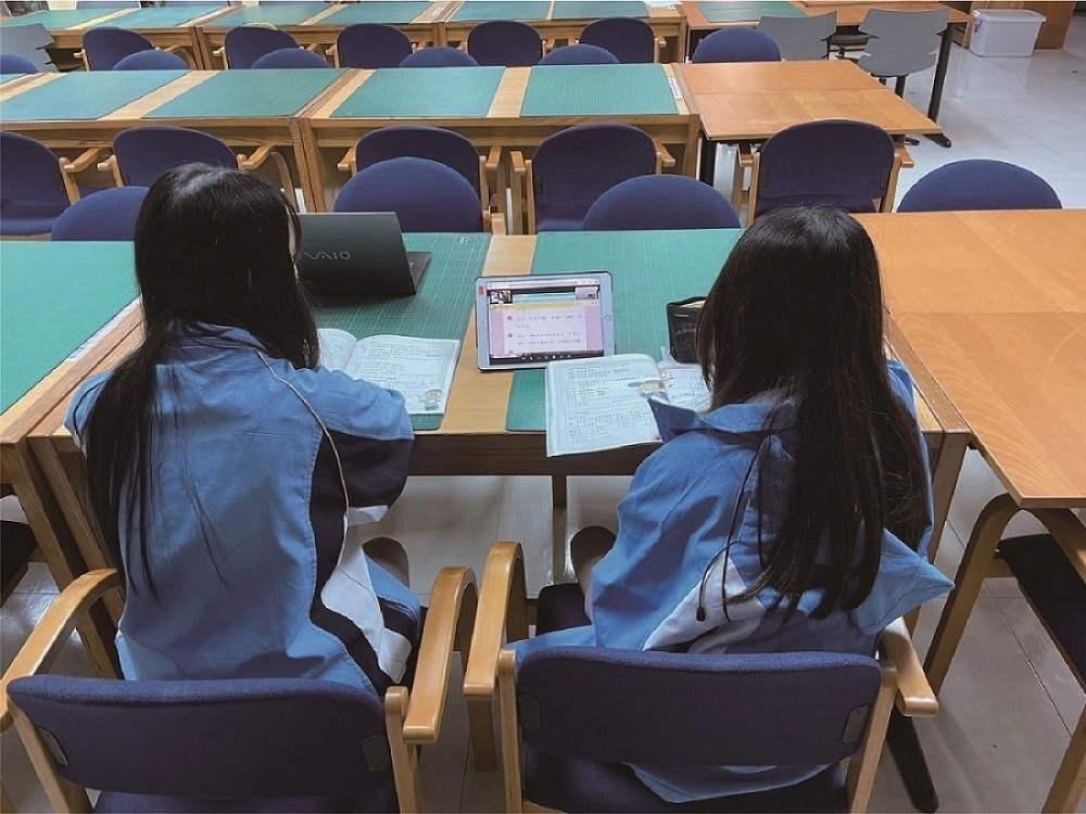 新北市汐止區秀峰高中(國中部)客語文四縣腔上課實況。