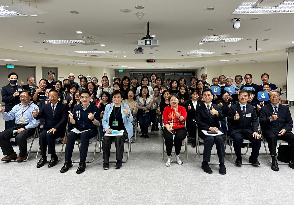3月28日在高雄科工館辦理EST環境教育志工進階培訓始業典禮。