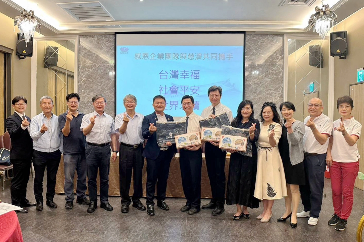 中正大學校友總會發揮世代影響力,校友用所學攜手慈濟,讓台灣公益更有活力。