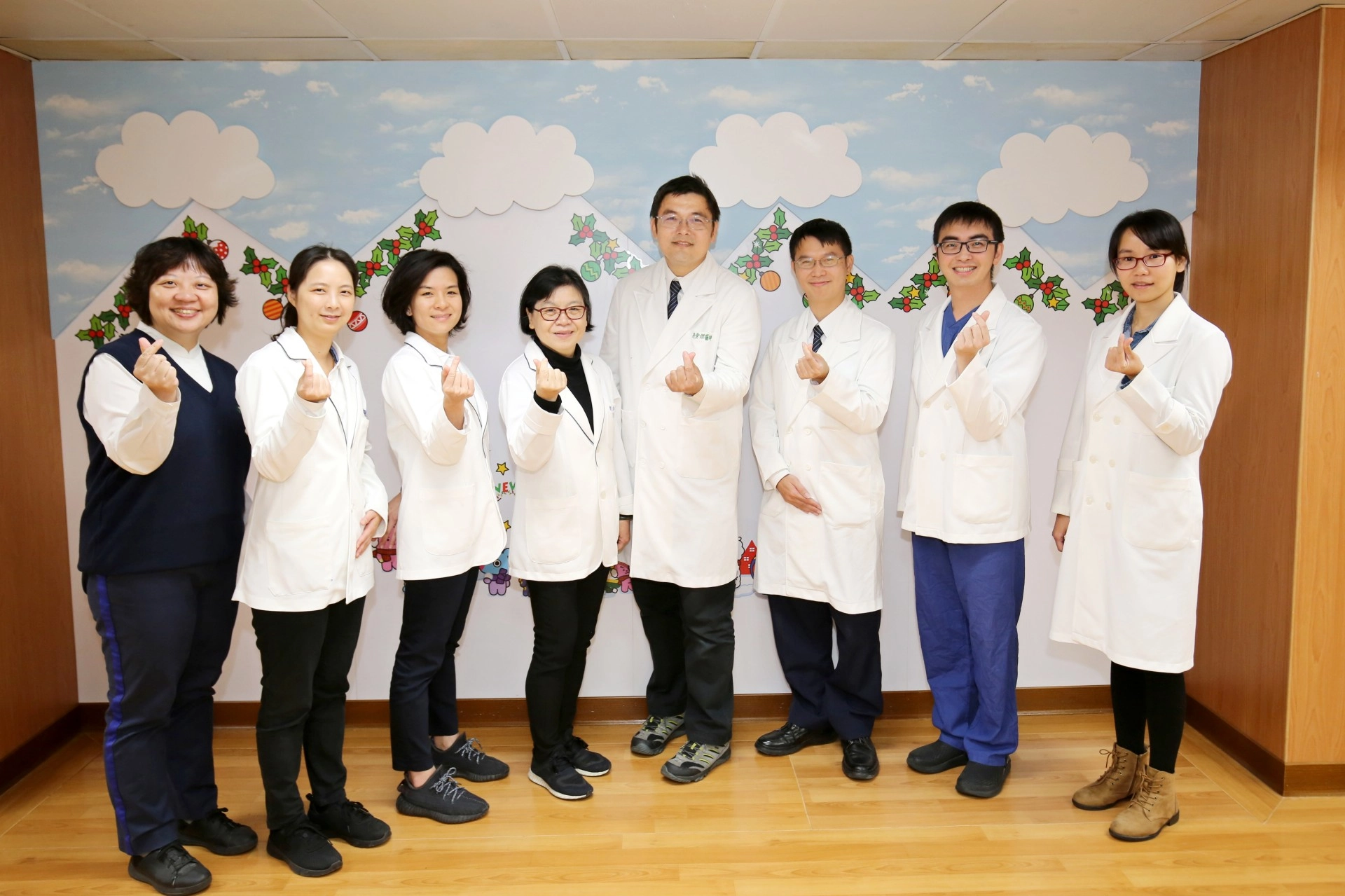 花蓮慈濟醫院兒少保護區域醫療整合中心,獲得國家生技醫療產業策進會(生策會)第25屆SNQ國家品質標章認證。