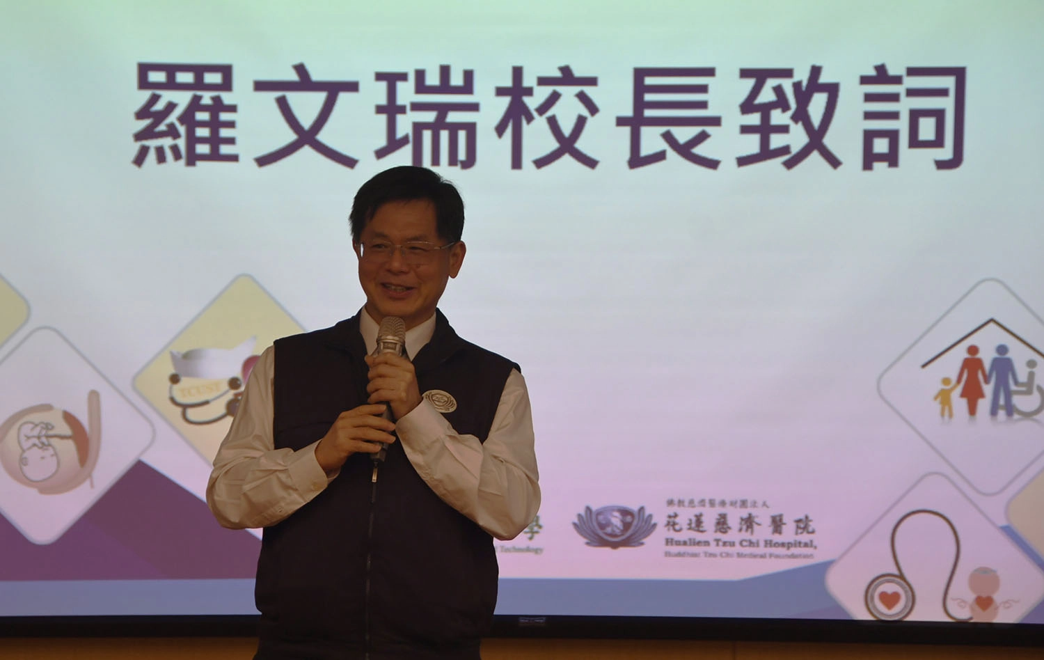 慈濟科技大學校長羅文瑞表示,臨床實務技能競賽,強化批判性思考,提前面對臨床多樣變化性。