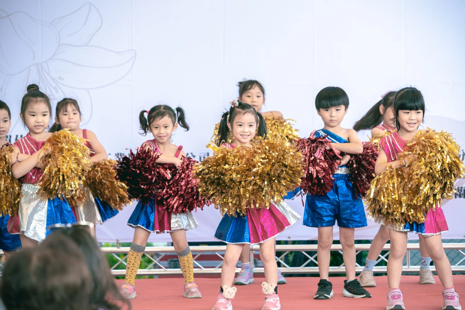 燕巢區晨光幼兒園開場表演