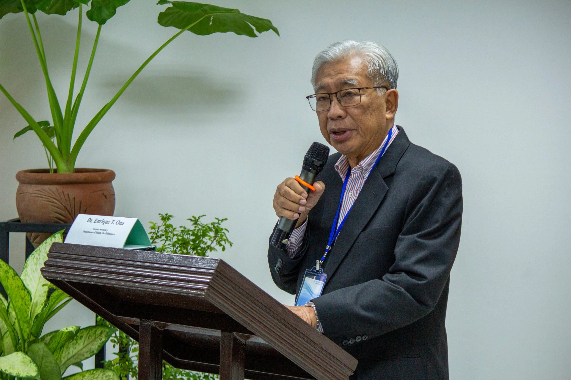 菲律賓衛生部前任部長Dr. Enrique Ona表示,藉由醫衛新南向計畫,臺灣與菲律賓醫學交流豐碩,並肯定花蓮慈院於新南向醫事人員代訓、國際醫學論壇講座、骨髓移植交流的成果