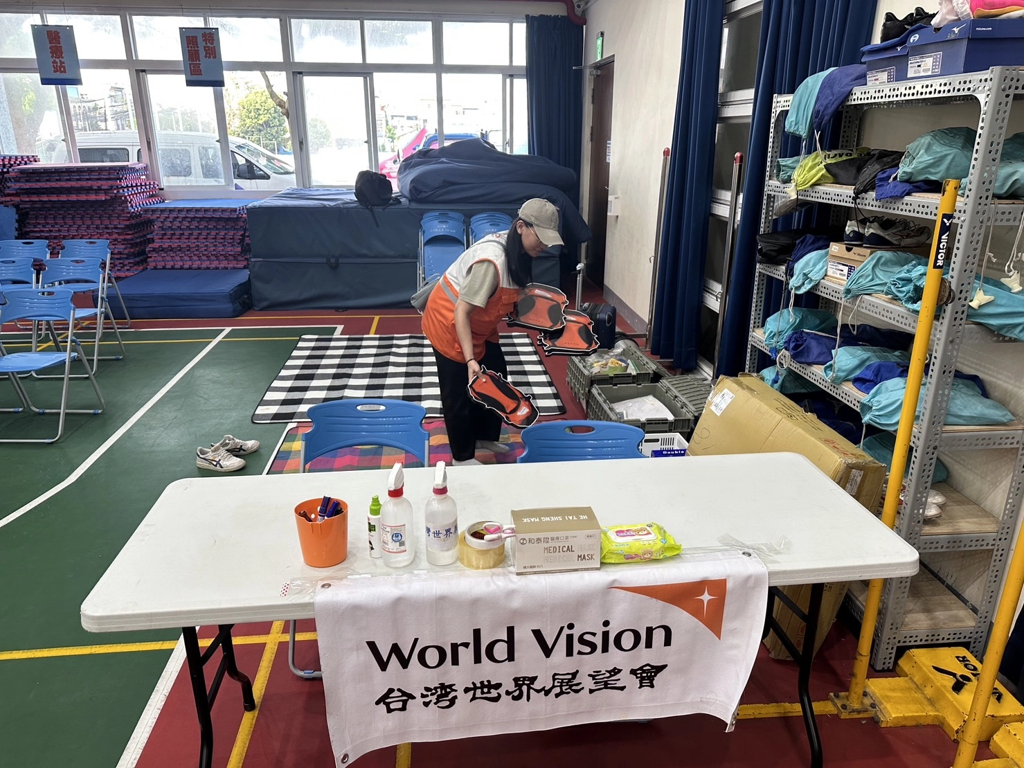 展望會於化仁國中開設兒童關懷中心。(台灣世界展望會提供)