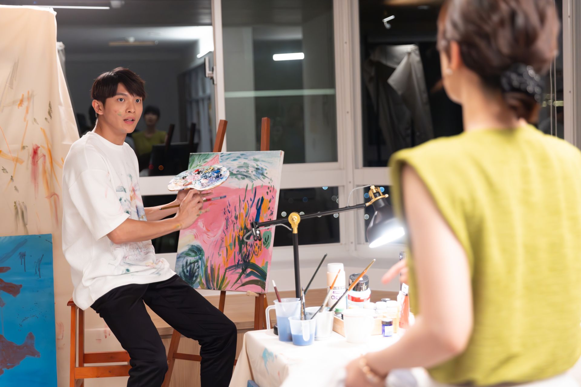 林輝瑝飾演朱芷瑩的兒子,喜歡藝術卻因為媽媽不斷壓抑