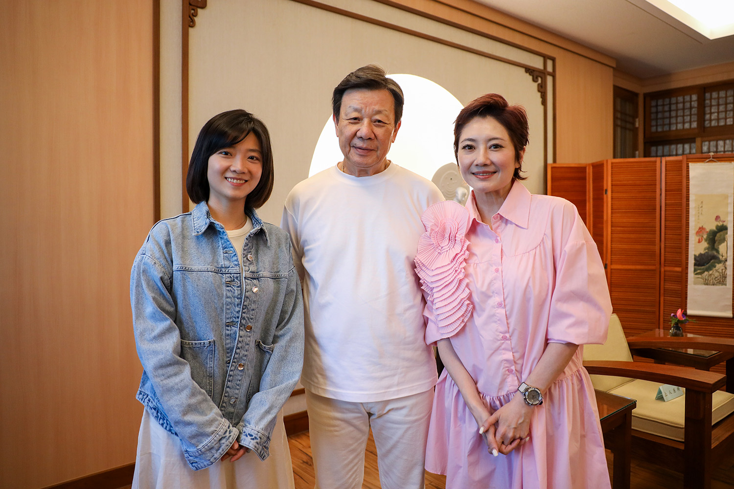 大愛劇《你好,我是誰2》左起:傅小芸、寇世勳、劉曉憶到臺南宣傳(寇琬婷攝影)。