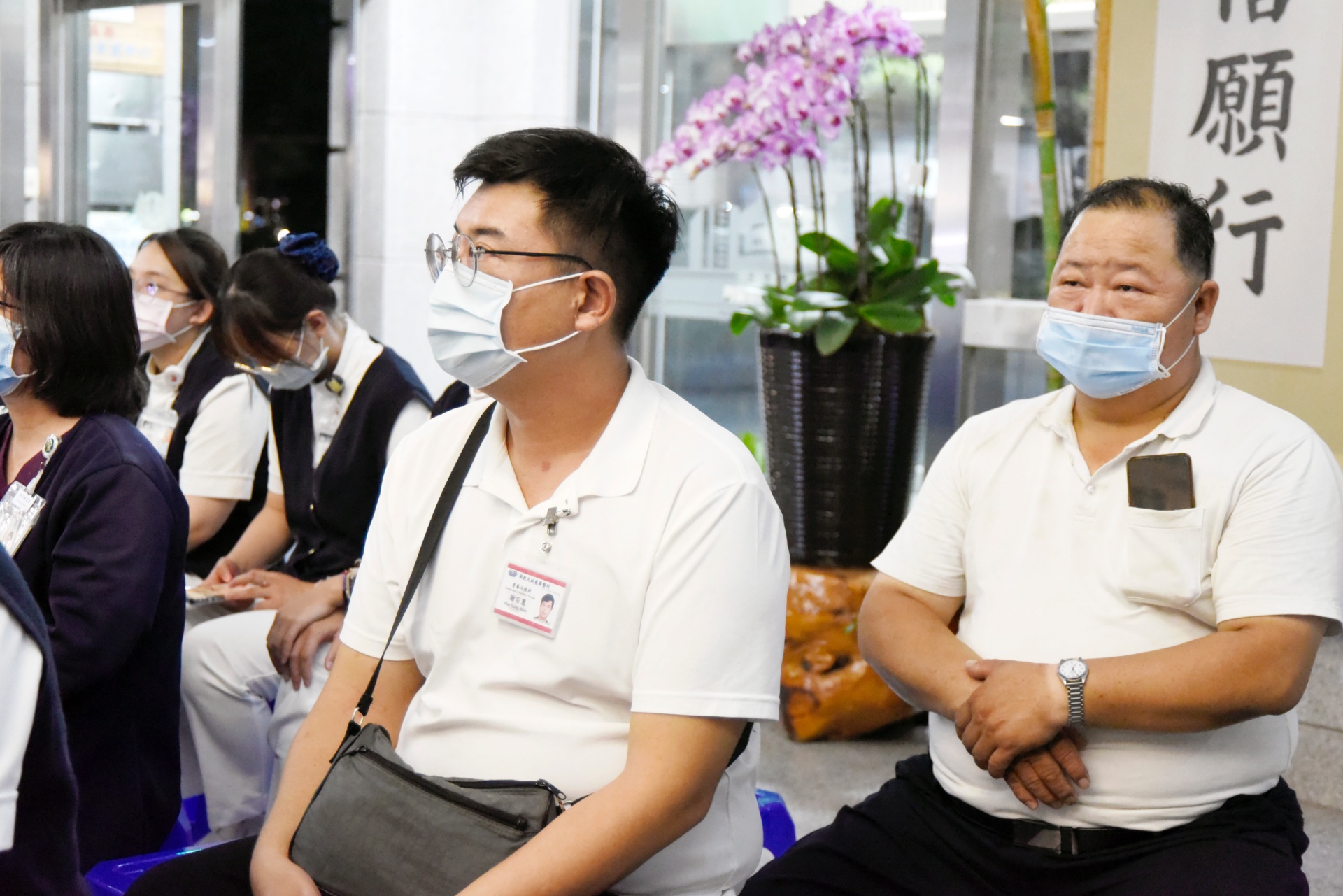 從啟業就來到大林慈濟醫院的營養治療科廚師江日星,提倡茹素護生,愛地球。
