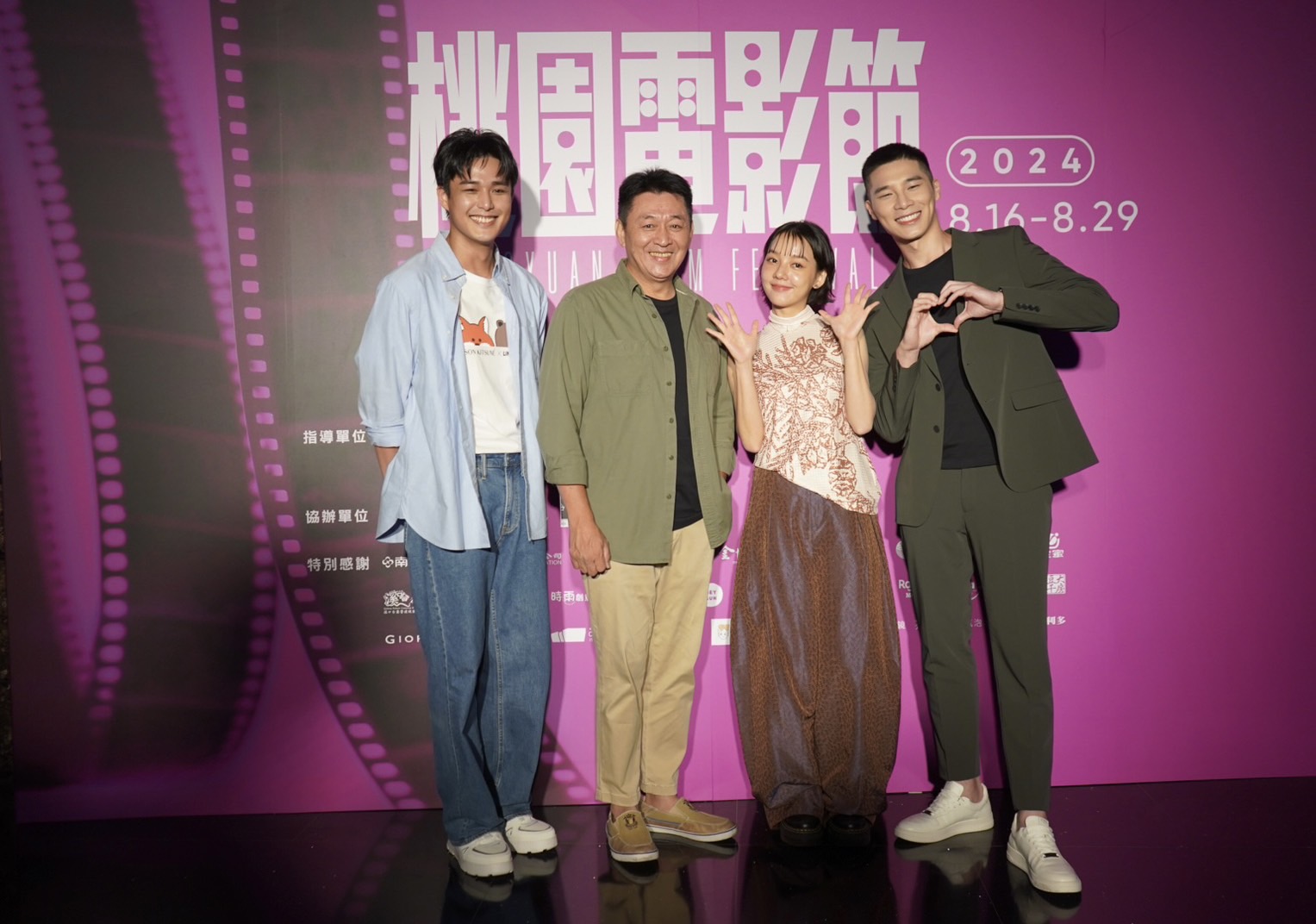 大愛劇《血 ‧ 拾人生》桃園電影節開幕首映。主創卡司左起安俊朋、庹宗華、林思廷、宋偉恩。