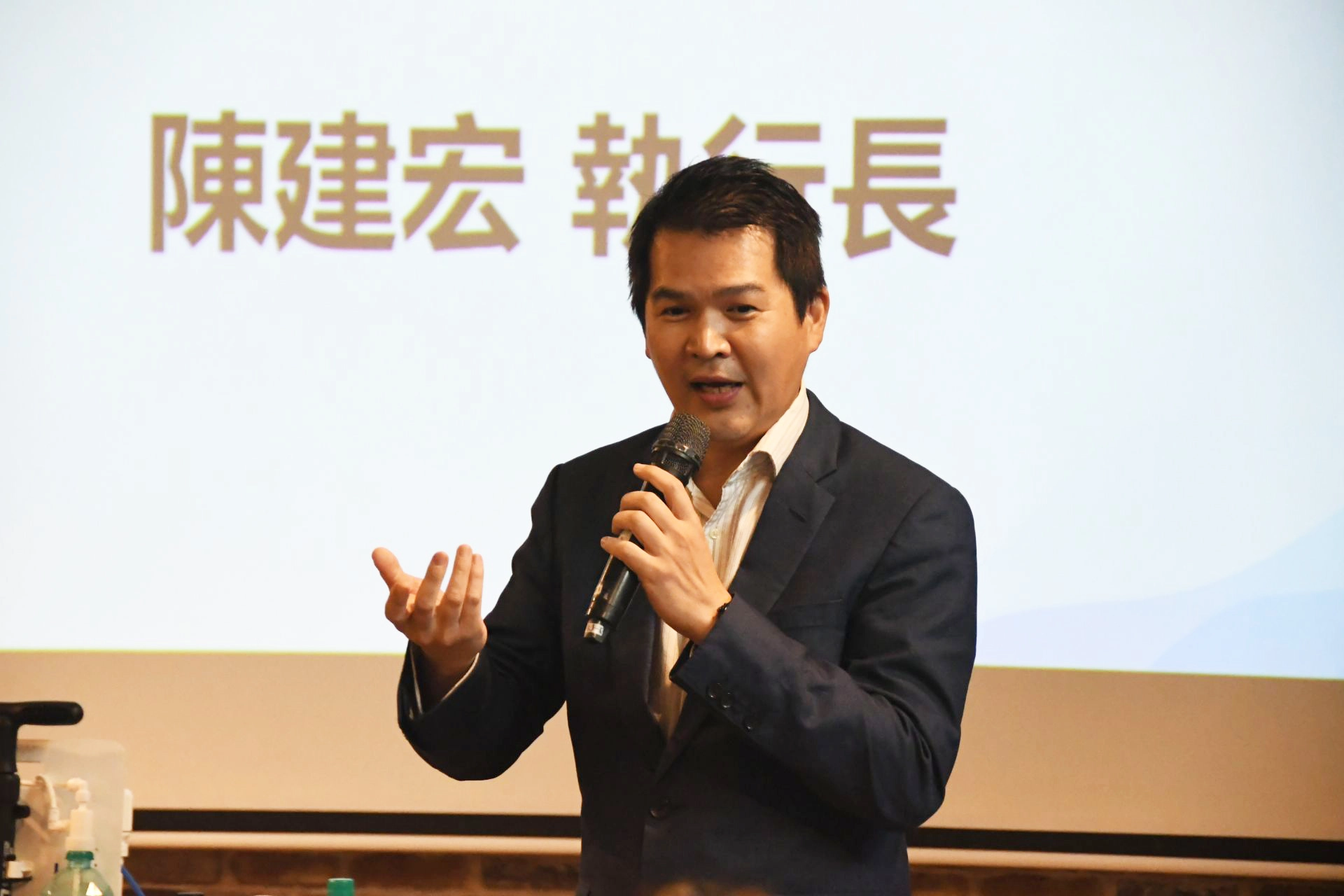 創淨科技股份有限公司執行長陳建宏表示,希望將淨水裝置送到更多缺水的國家和地方。