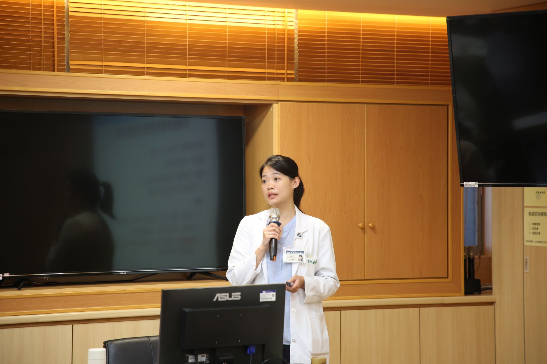 花蓮慈院婦產部婦科主任李佩蓁從醫以來就一直在想,有沒有更適合且有效的治療選擇,近兩年來發現幹細胞在治療女性應力性尿失禁的潛力,希望透過三方合作,為治療女性應力性尿失禁帶來革命性的解決方案。