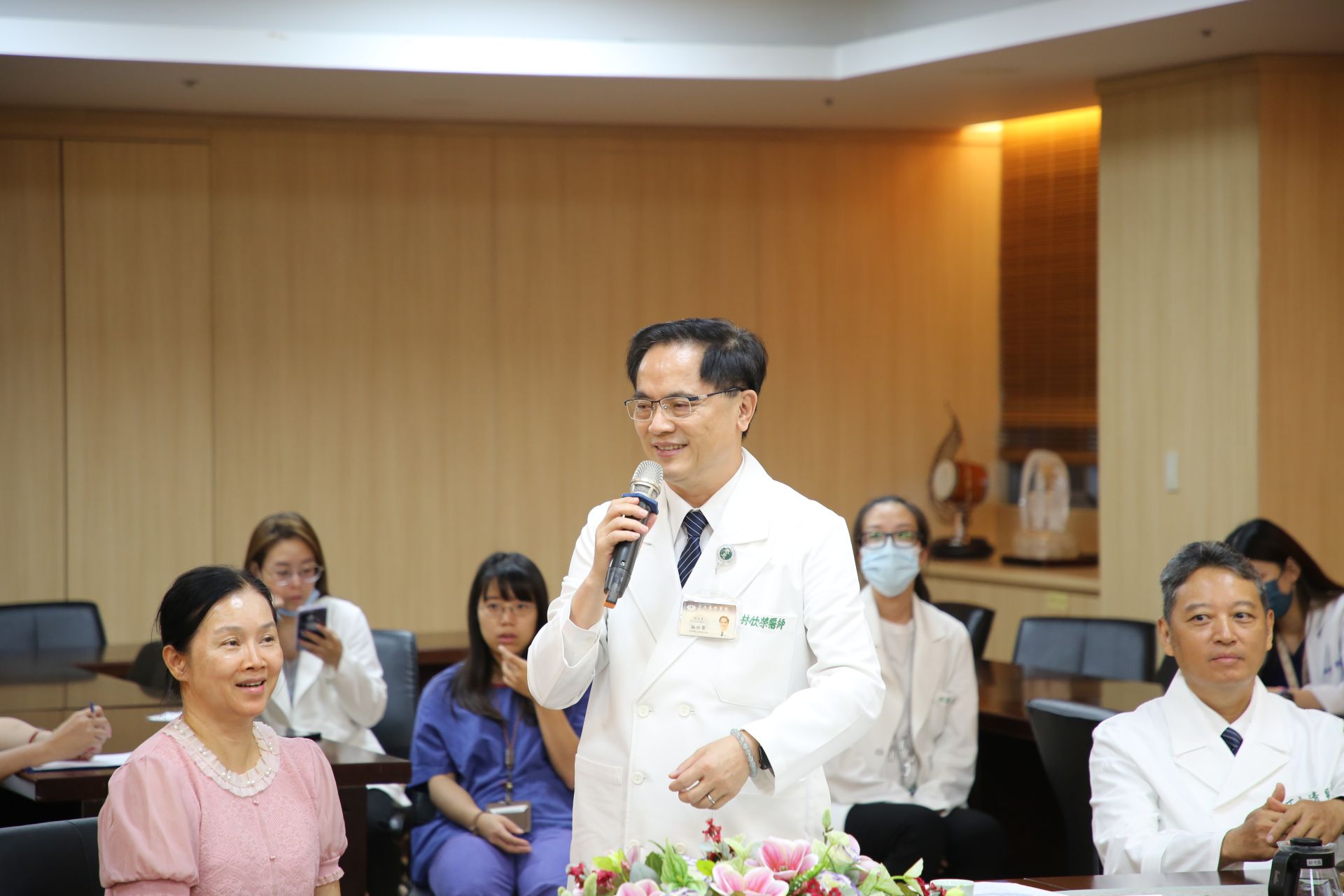 花蓮慈院林欣榮院長表示,因為對生命的尊重與負責,所以,醫療及研究團隊很努力在尋找更適合的方式,為有應力性尿失禁困擾的女性朋友提升生活品質。