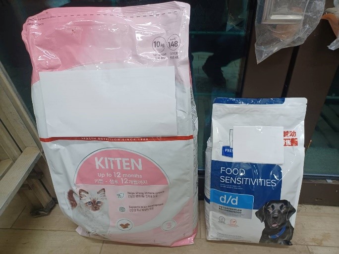家中飼料以小包裝為主,吃完再採買新鮮飼料,勿存積過多飼料,有受潮發黴風險,增加食因性過敏發生。