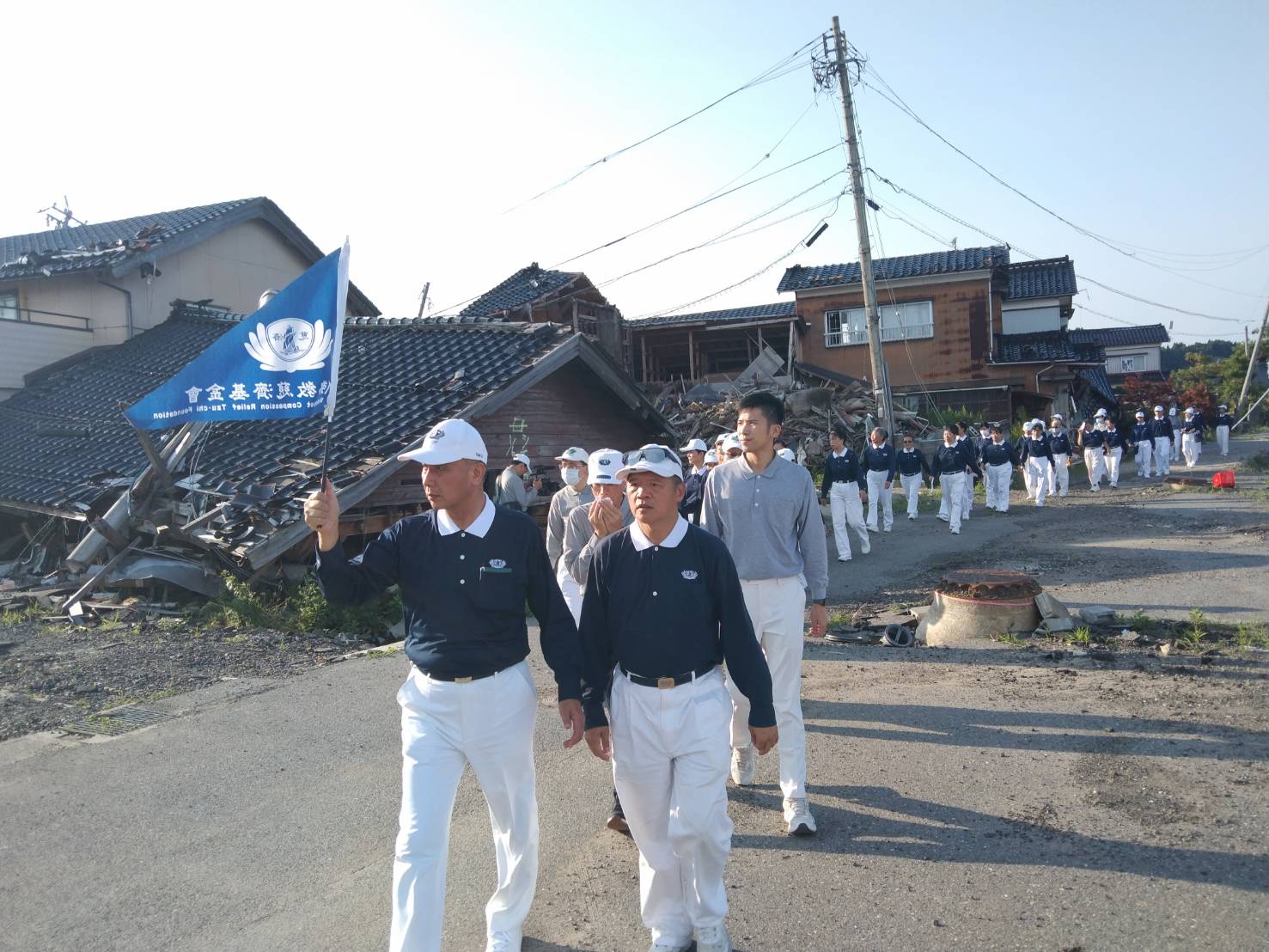 慈濟團隊也於12日也先前往珠洲市的正院町及寶立町兩處重災區巡訪。