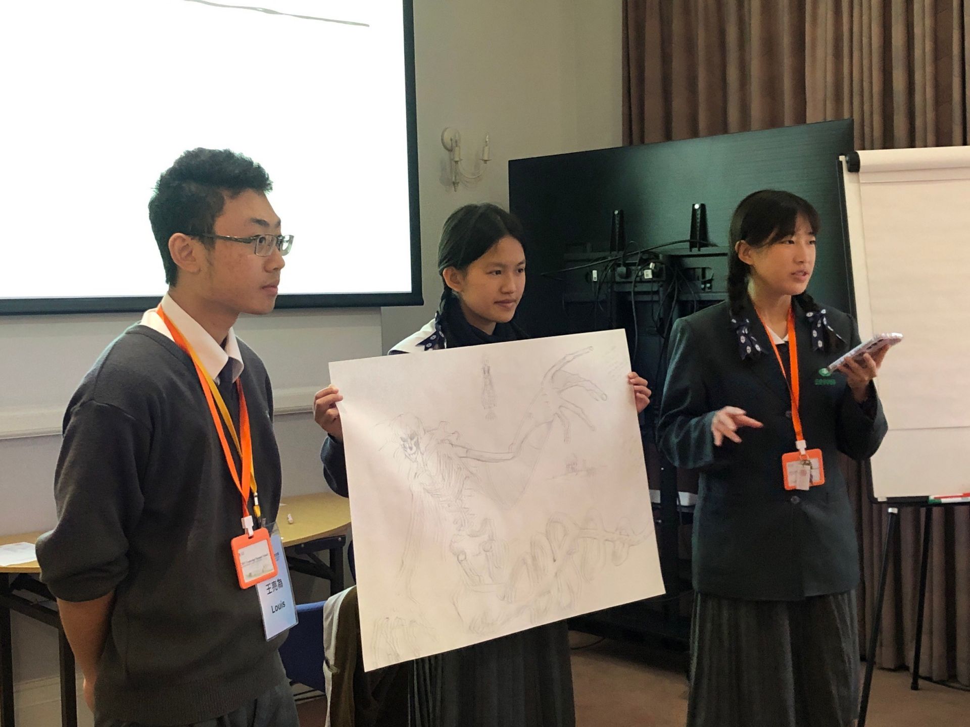 同學們在劍橋營隊中充份運用英文聽說讀寫能力