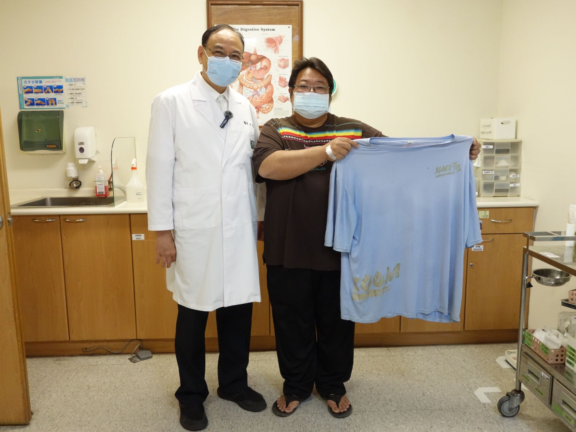 李先生經由達文西手術後,五個月成功擺脫身上30公斤肥肉,不僅順利恢復呼吸順暢