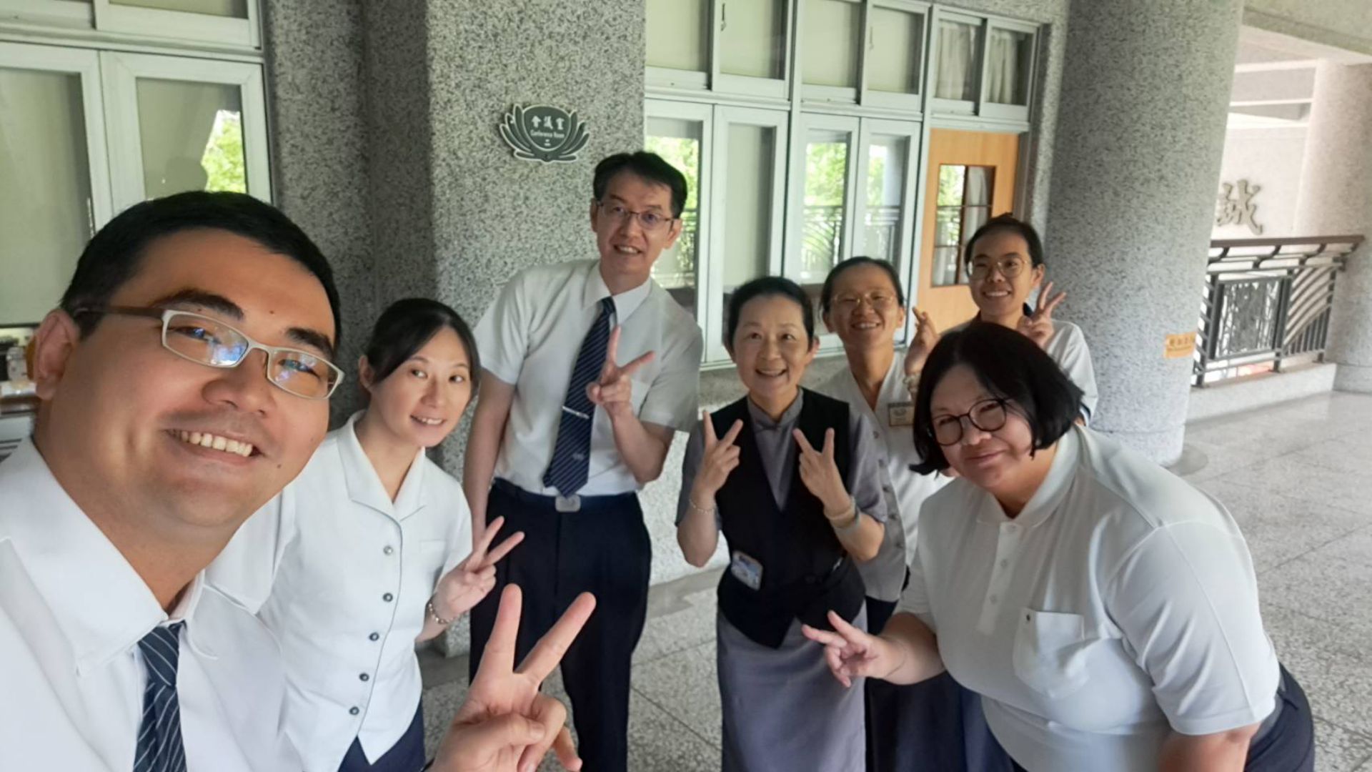 6月13日特邀美國教育基金會李瓊薰執行長及品格教育發展與推廣室匡世音主任針對美國校園在品格教育的推動在「教學實踐」、「教材發展」兩大面向進行交流分享。