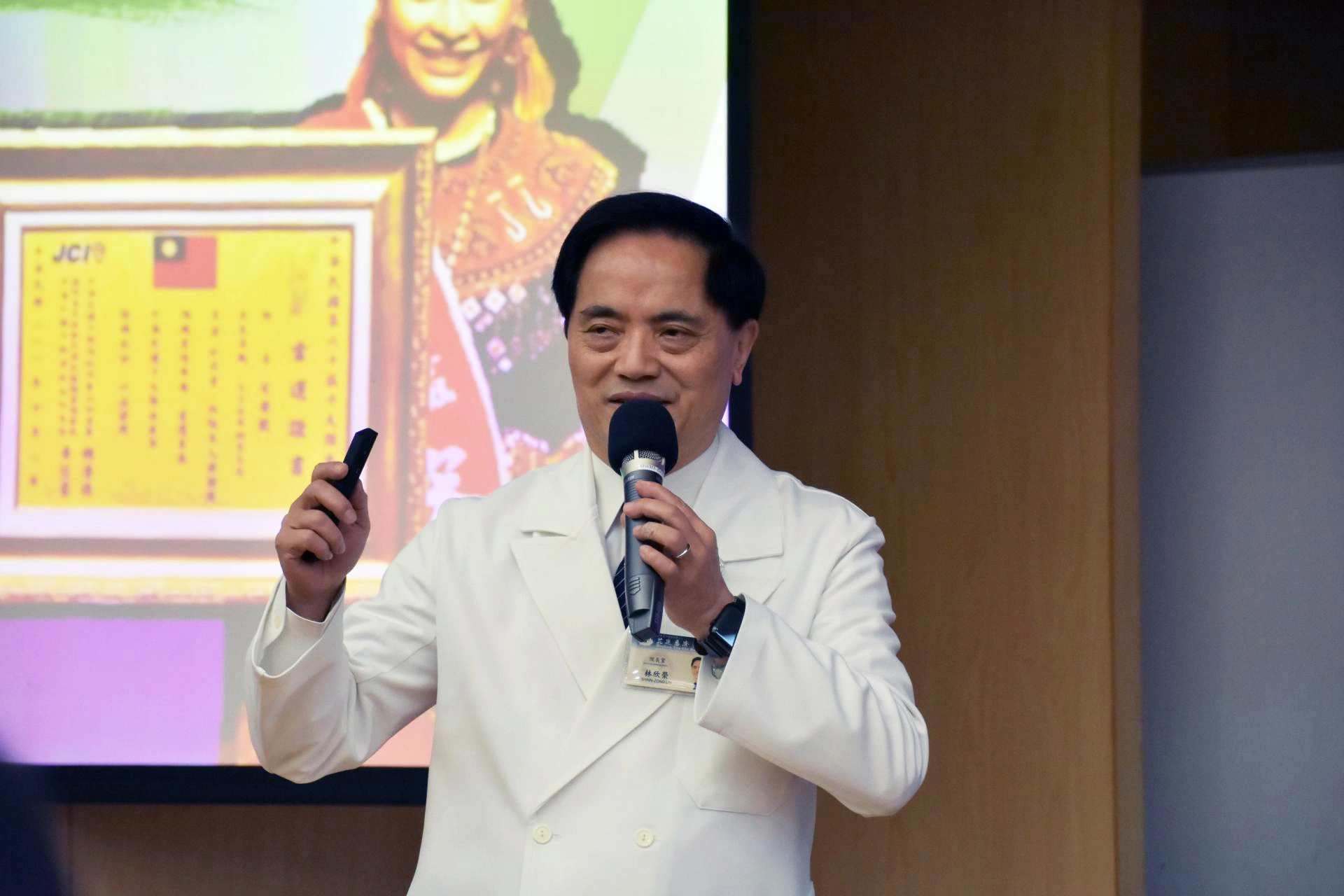 花蓮慈濟醫院院長林欣榮表示,無論是教學、臨床或研究,都可以在花蓮慈濟醫院,找到充分發揮的舞台。
