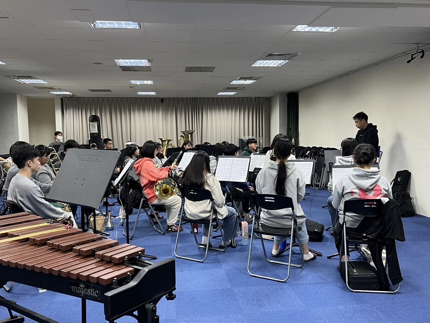 管樂社團員自動自發,利用課餘時間和假日練習,讓大家可以更熟悉曲目。