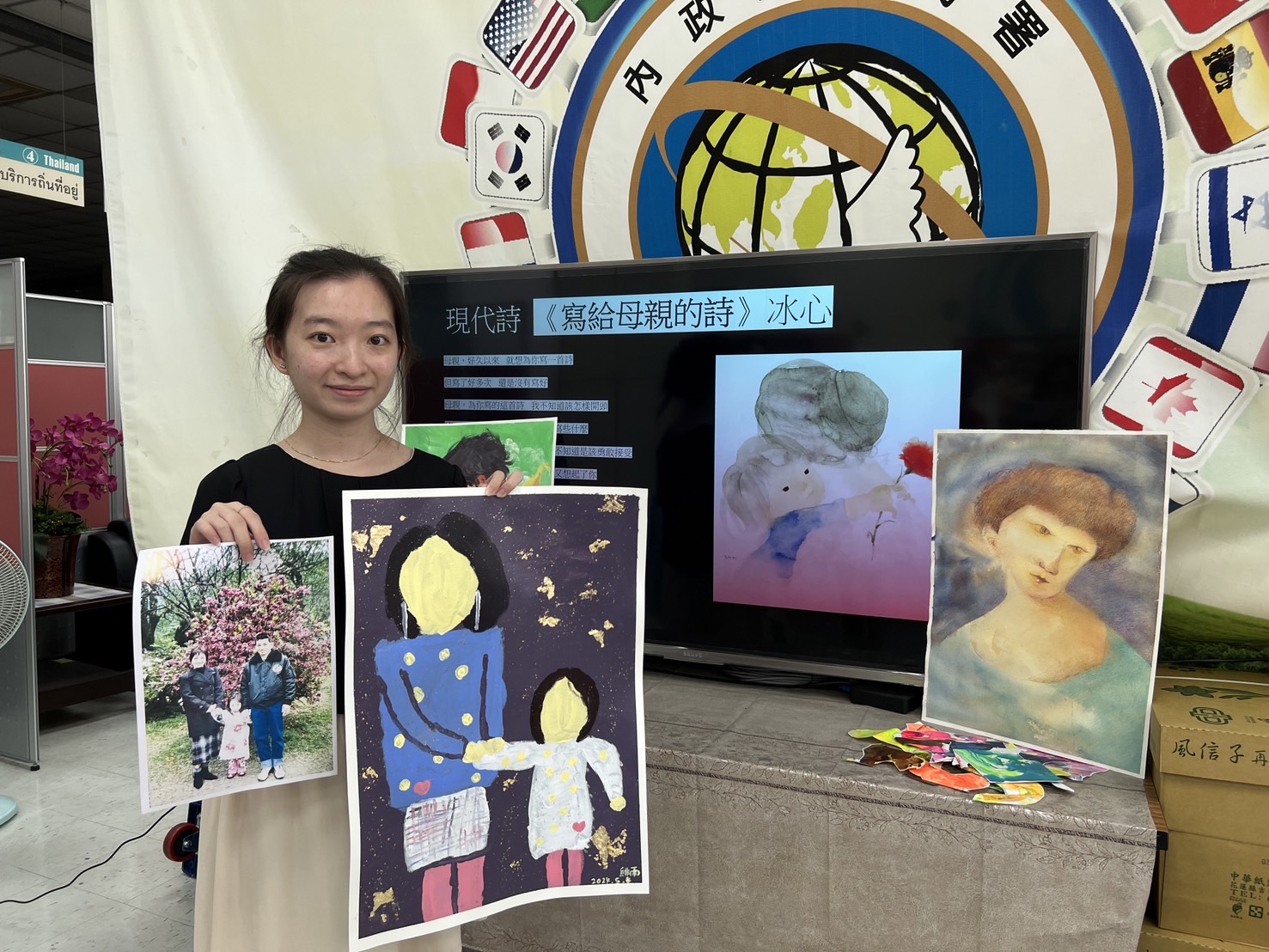 李盈璇坦言不曾仔細端詳媽媽的容貌。藉由此次繪畫課程,她提醒自己要時常陪伴媽。