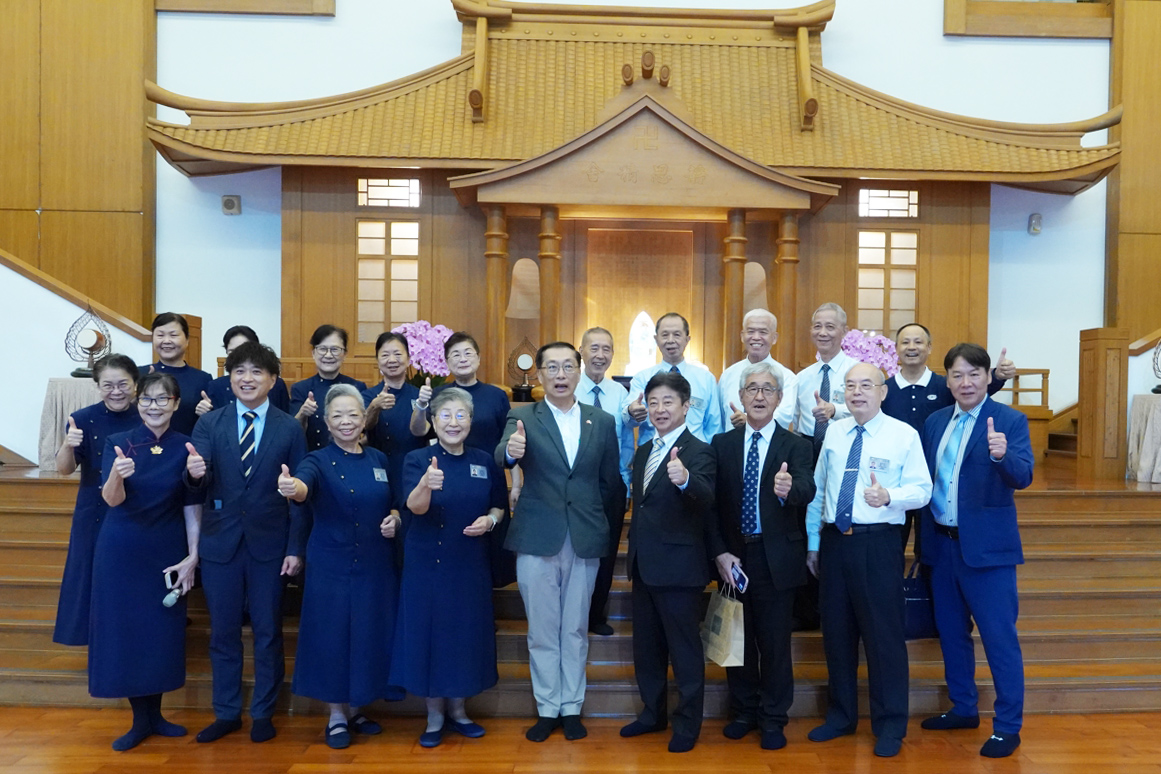「一份慈善關懷因緣，牽起日臺雙方交流。」10月29日下午板橋陳奇正區長等人帶領日方至慈濟板橋園區參訪，日方帶著滿滿的感動來了解「來自臺灣的慈濟」。