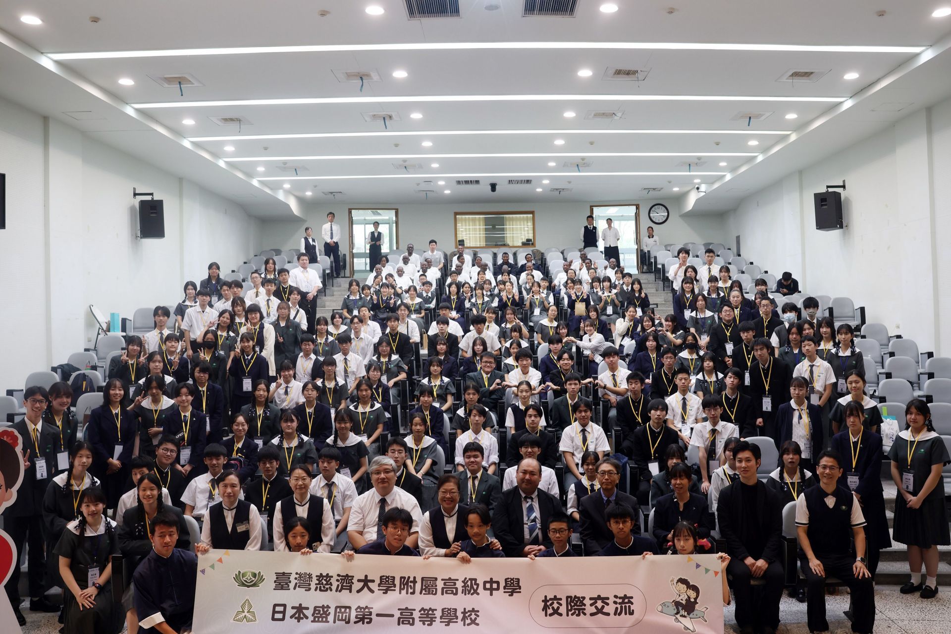 盛岡第一高校第三次造訪慈中，重拾因疫情而中斷的交流