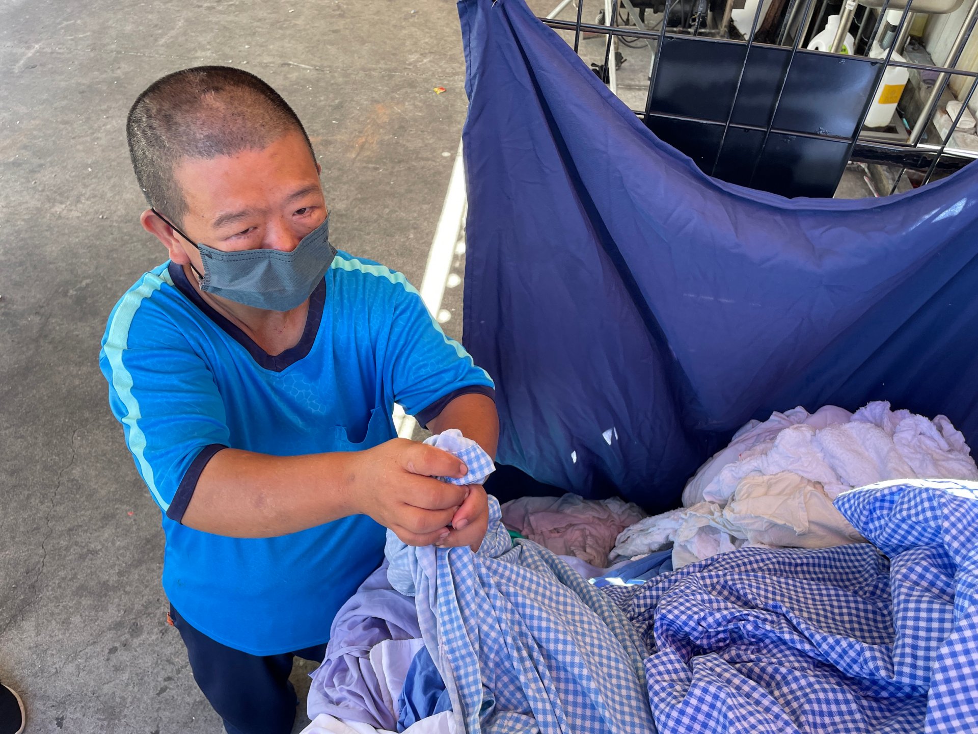阿慶順利在洗衣廠穩定就業滿一週年