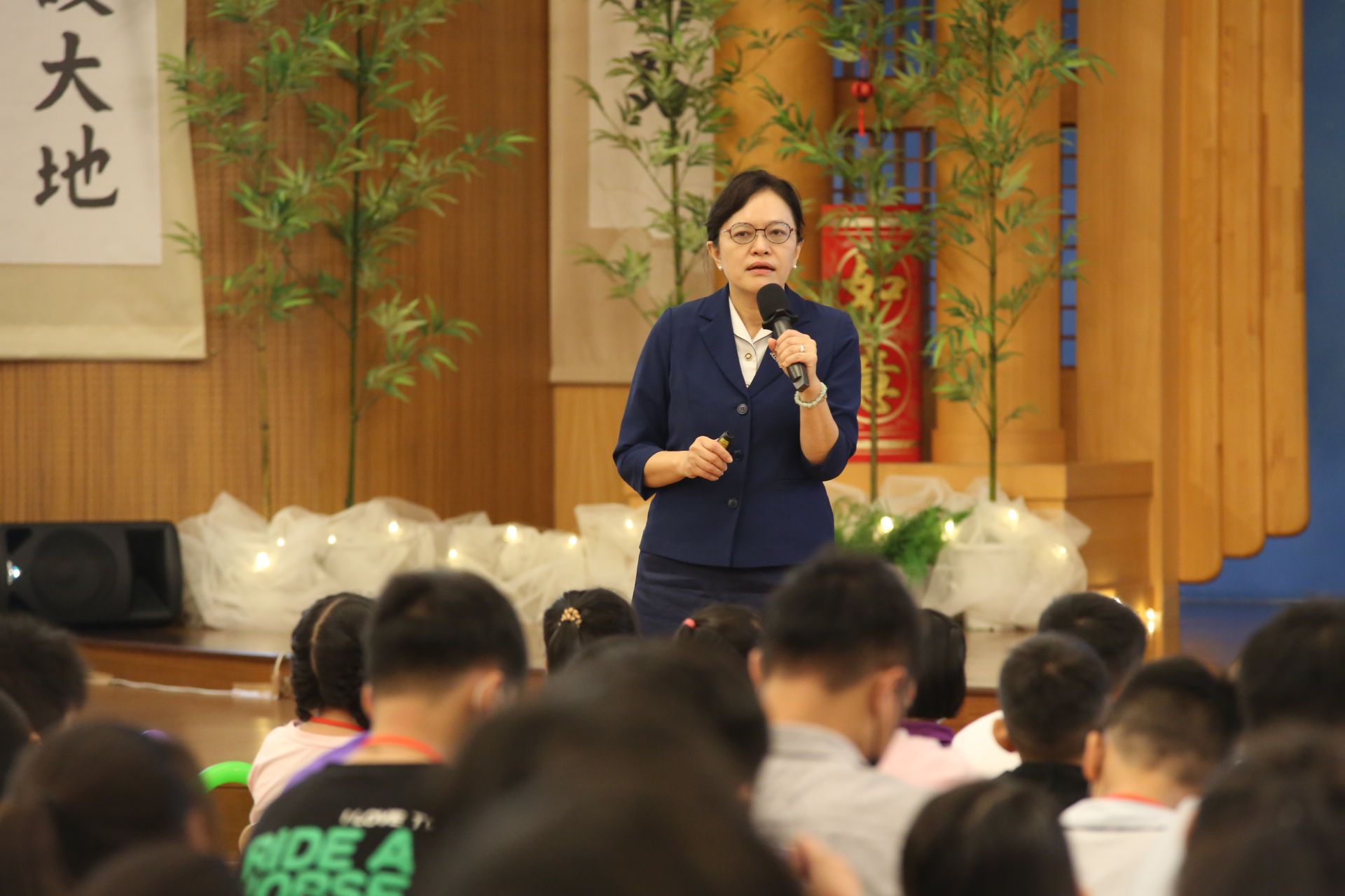 慈濟大學校長劉怡均,獲邀出席嘉義新芽獎學金頒獎典禮分享。