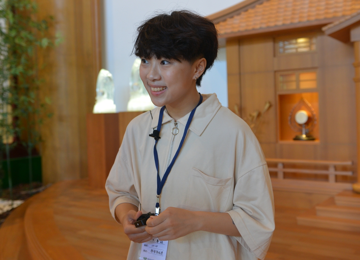 「未來我想成為一名社工,為弱勢人群服務。」目前正在南部某大學就讀社工系的黃同學,今年在慈濟基金會舉辦的新芽獎學金頒獎,獲學習領域獎肯定。