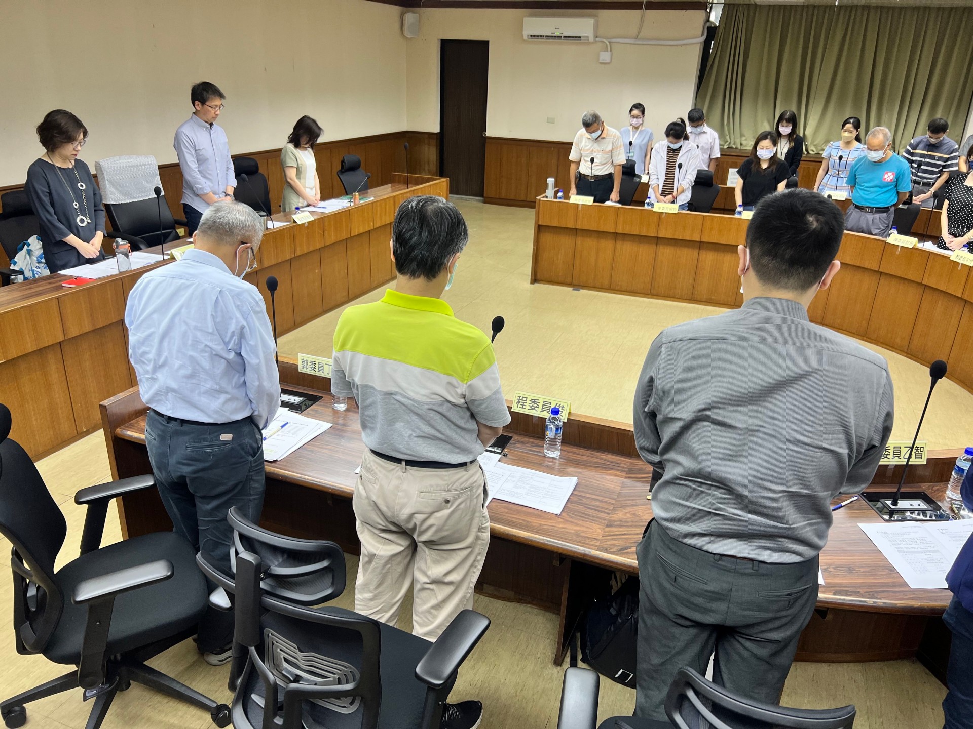 明揚火災爆炸災害事件救助金委員會委員討論(資料照)