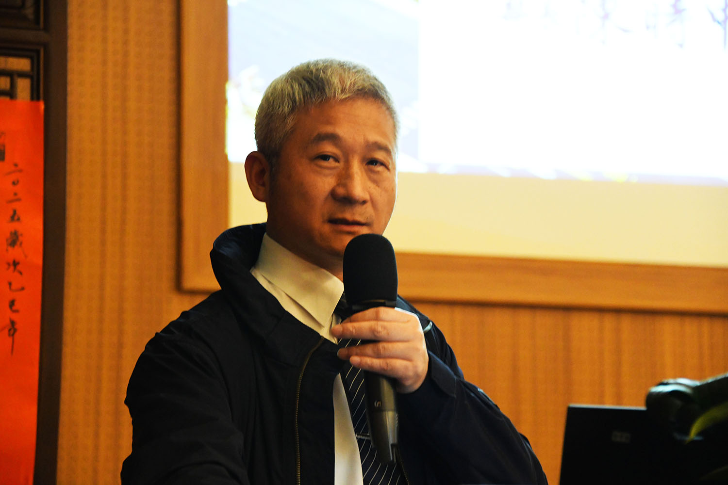 陳副院長指出,大林醫院長期推動「以人為本、社區共照」的醫療理念,不僅在高階設備與智慧醫療上追求卓越,更重視病患與家庭的情感支援與生命尊重。