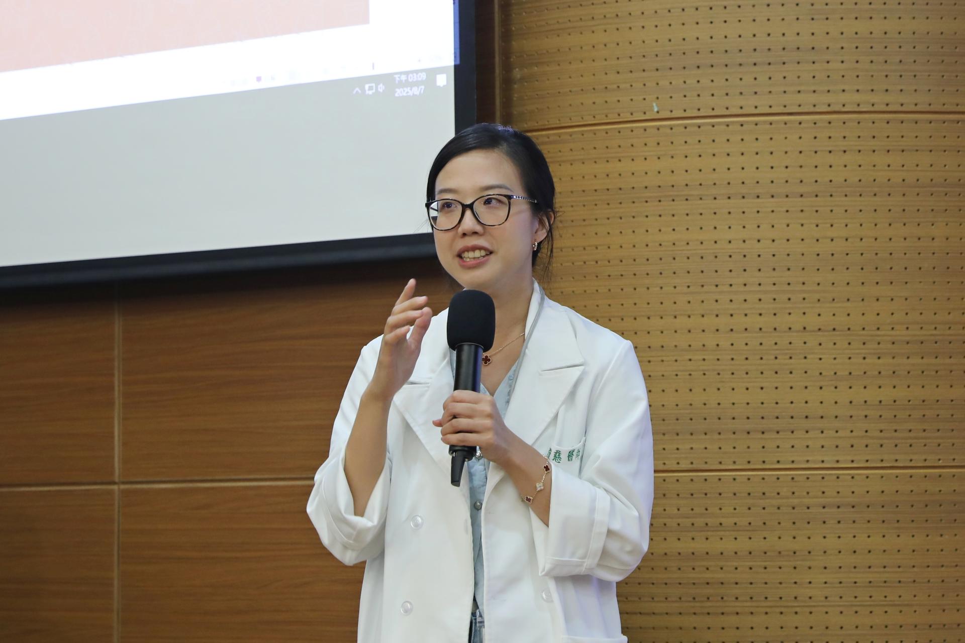 婦產部超音波室主任田謹慈表示,爸媽教室將持續透過醫護團隊的專業陪伴,提供懷孕及育兒家庭安心、溫暖的支持。