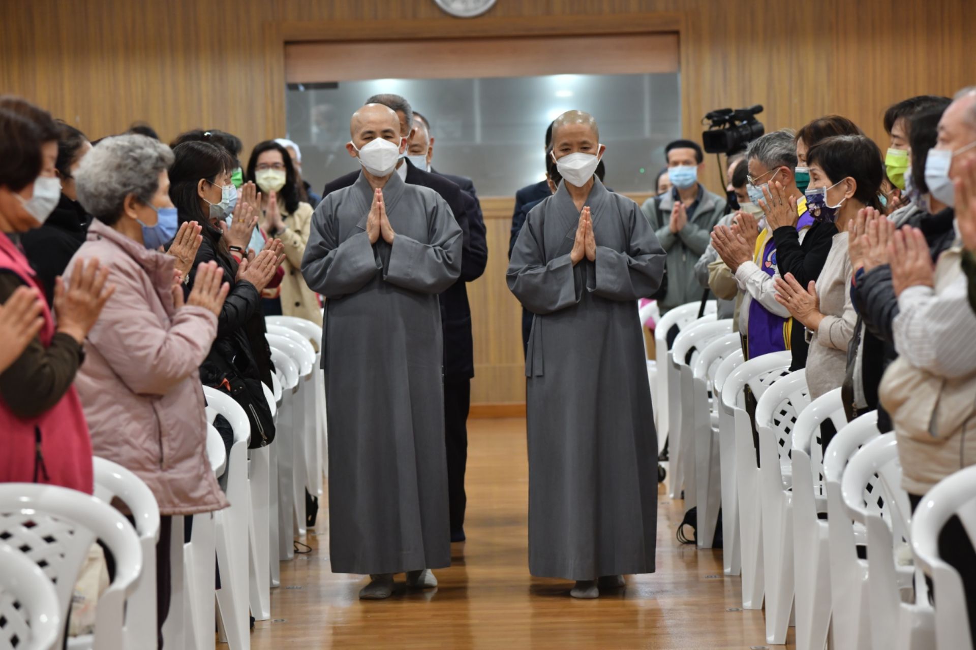 慈濟在災難人道救援、社區關懷照顧、教育推廣與心靈建設等面向皆展現高度行動力與組織力,持續以宗教信仰為基礎,實踐「慈悲喜捨」的精神,為社會注入穩定與希望。