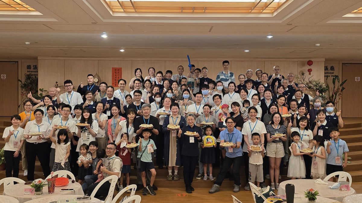 定期舉辦員工暨親子健康促進活動,鼓勵同仁關注自我健康與家庭陪伴。