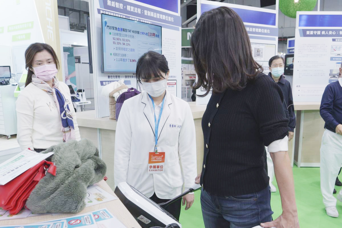 現場設有多項互動與展示區塊,包括inbody身體組成分析與素食推廣