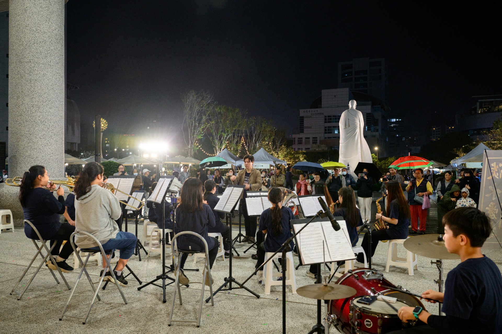 淡水愛樂樂團演出