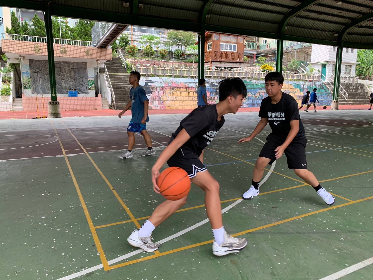 籃球運動是展望會服務青少年生命中很重要的支持。