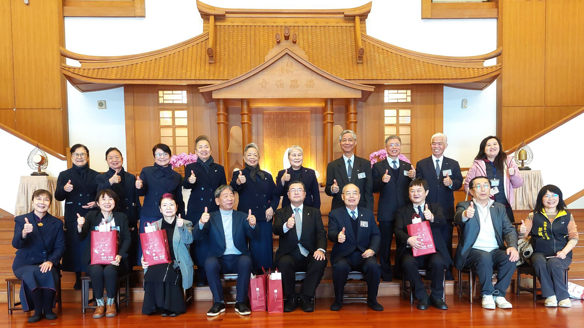 日本富山縣魚津市官員訪臺，板橋區長牽線慈濟災防交流。