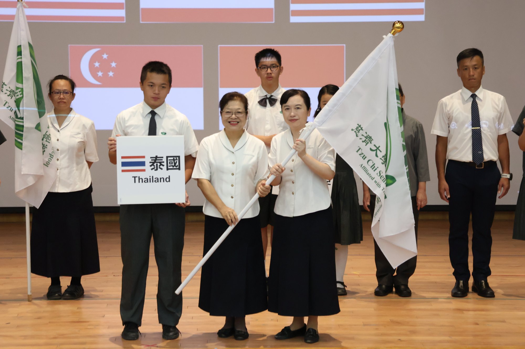 泰國團將參訪清邁慈濟大學及附中,並與清邁慈濟學校的學伴們一同至偏遠山區學校服務