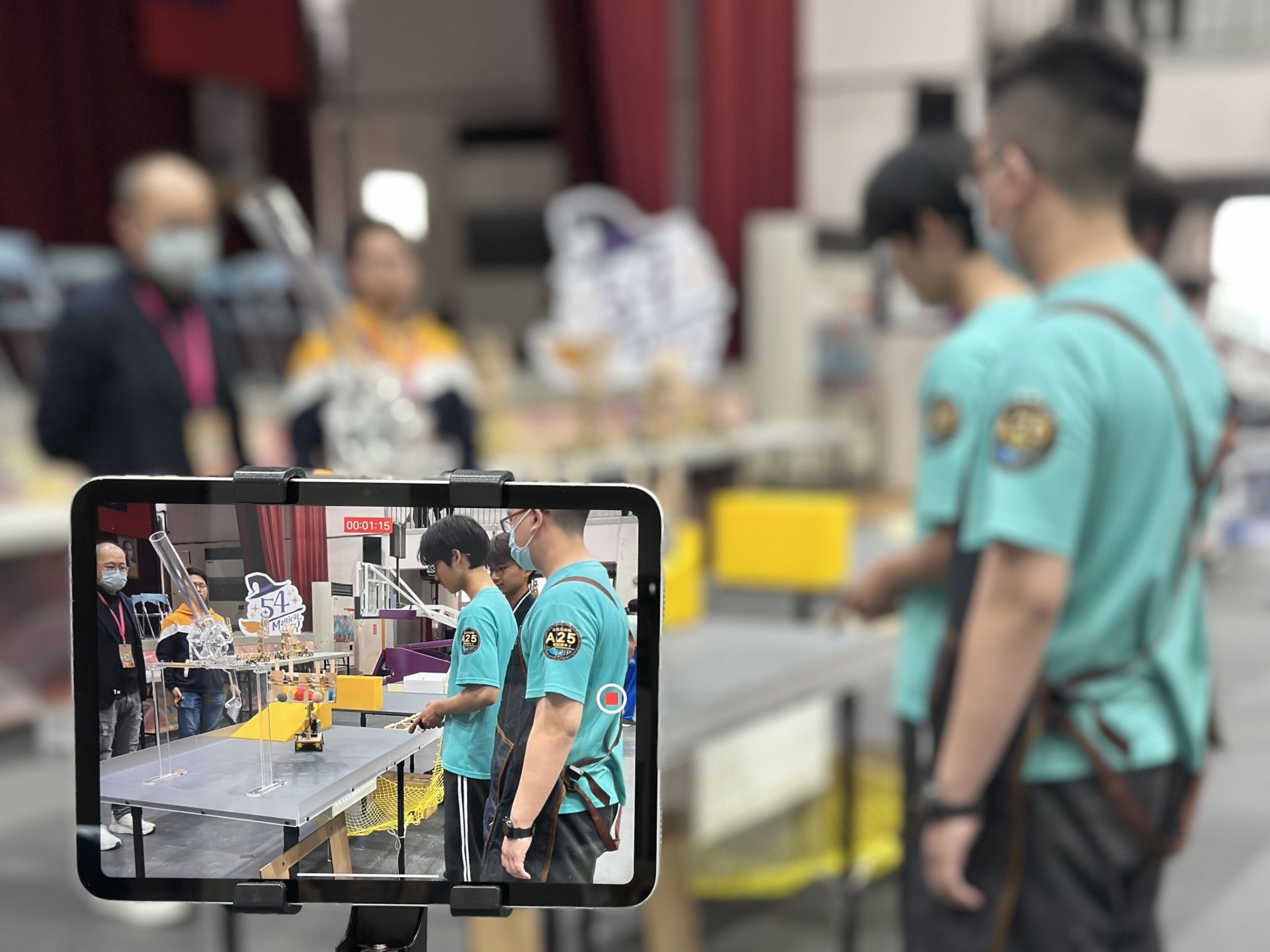 本屆比賽全市共15校25組國中隊伍挑戰創意極限,演繹災後救援新藍圖。