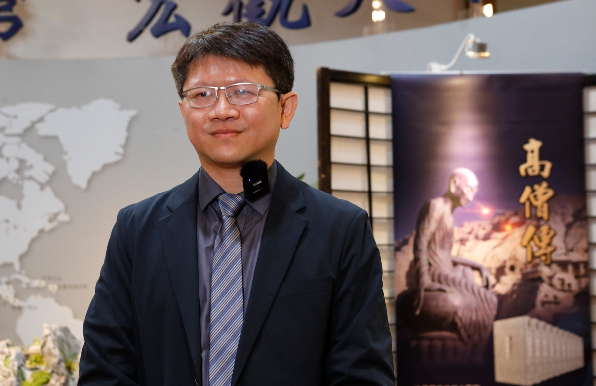 樹林區柑園國小程煒庭校長期許自己能如歷代高僧與編輯群,透過善巧智慧、身教與言教,協助學子成長,讓教育發揮更深遠的影響。