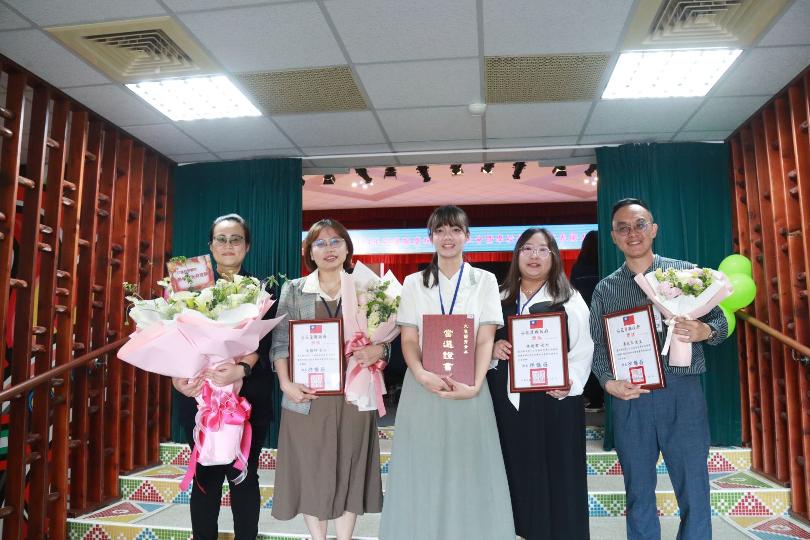 慈濟大學深耕花蓮35年,為花蓮培育各行各業的人才,在各自的專業領域發光發熱。