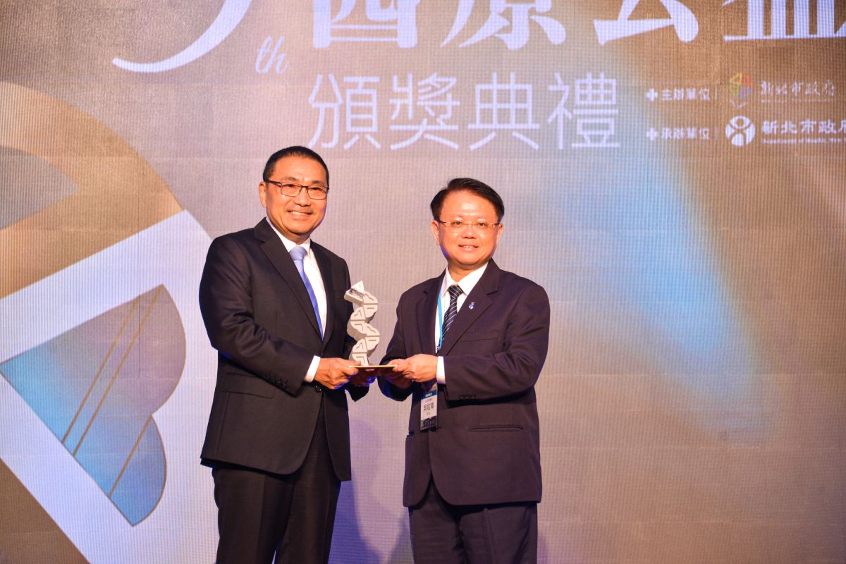 吳炫璋主任希望能夠持續陪伴病人、服務社會，讓更多病人能夠得到中西整合的完整照護。