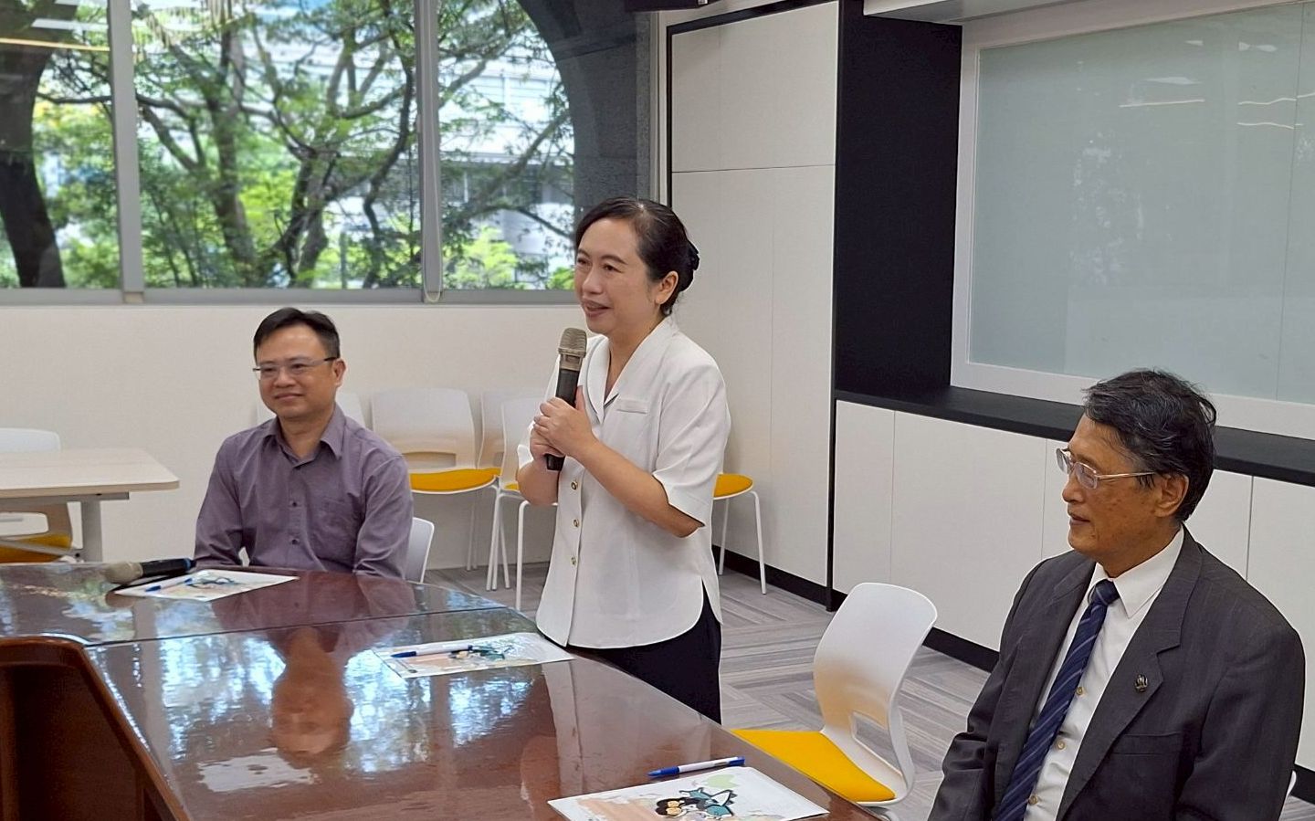 慈中校長廖逸貞表示,承辦更生盃數學競賽,帶動並提升孩子的學力,是學校的社會責任。
