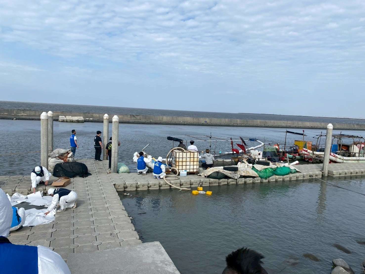 雲林縣首度無腳本沉浸式海污應變演練　跨區聯防強化實戰應變力雲林縣首度無腳本沉浸式海污應變演練　跨區聯防強化實戰應變力