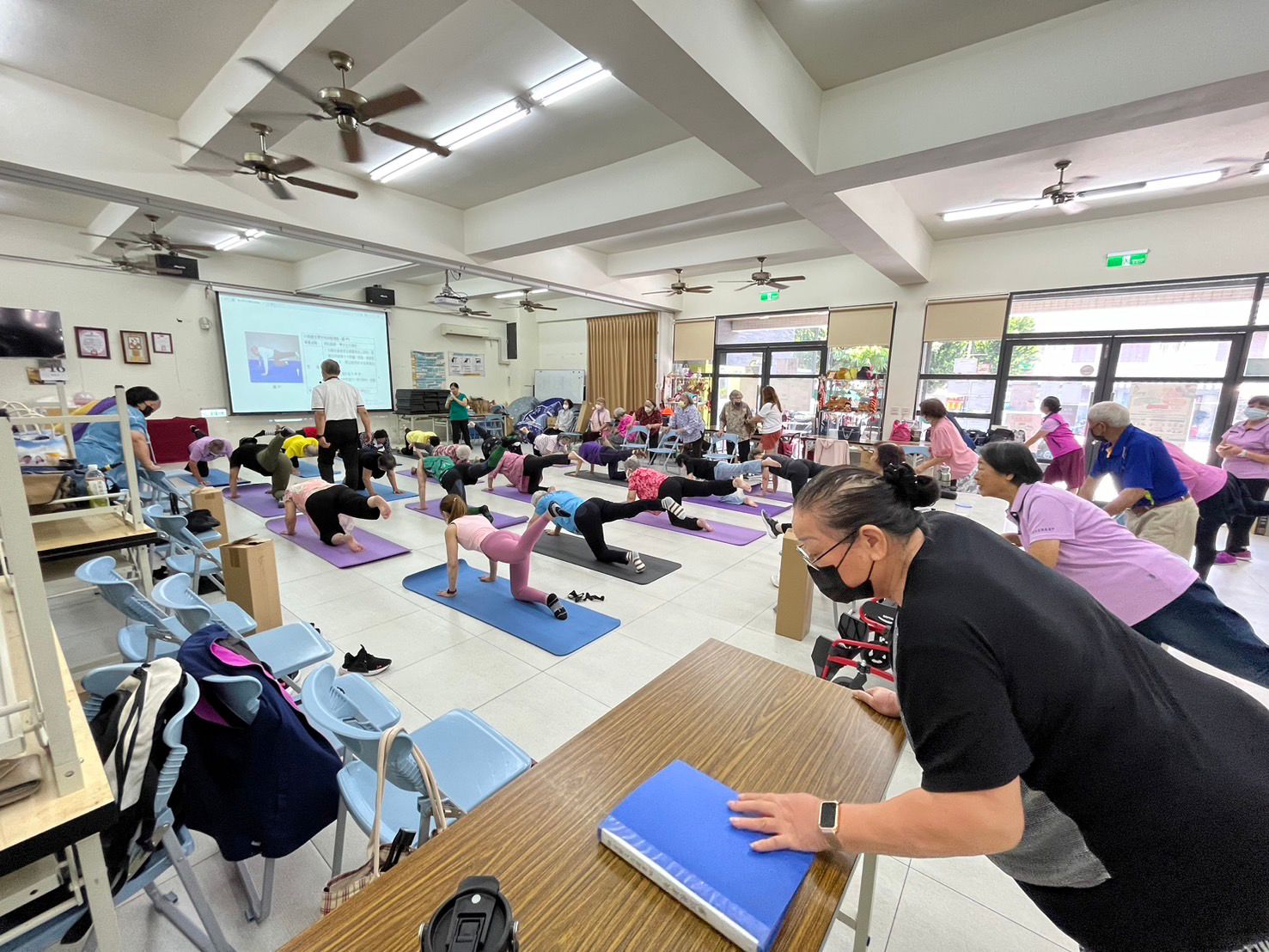 「長者適性運動-增力穩行尿防漏、健康老化快樂過」獲新方案組第2名