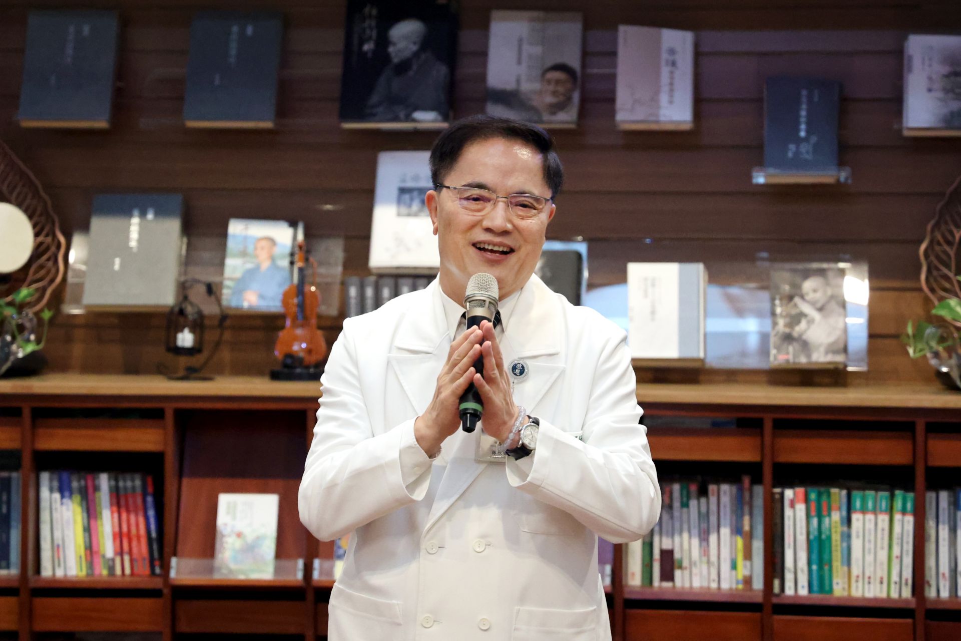 花蓮慈院院長林欣榮期待未來將持續從節能設備汰換、智慧能源管理、綠色飲食推廣到醫療廢棄物減量多管齊下,凝聚社會力量,共同邁向2050淨零碳排的願景。