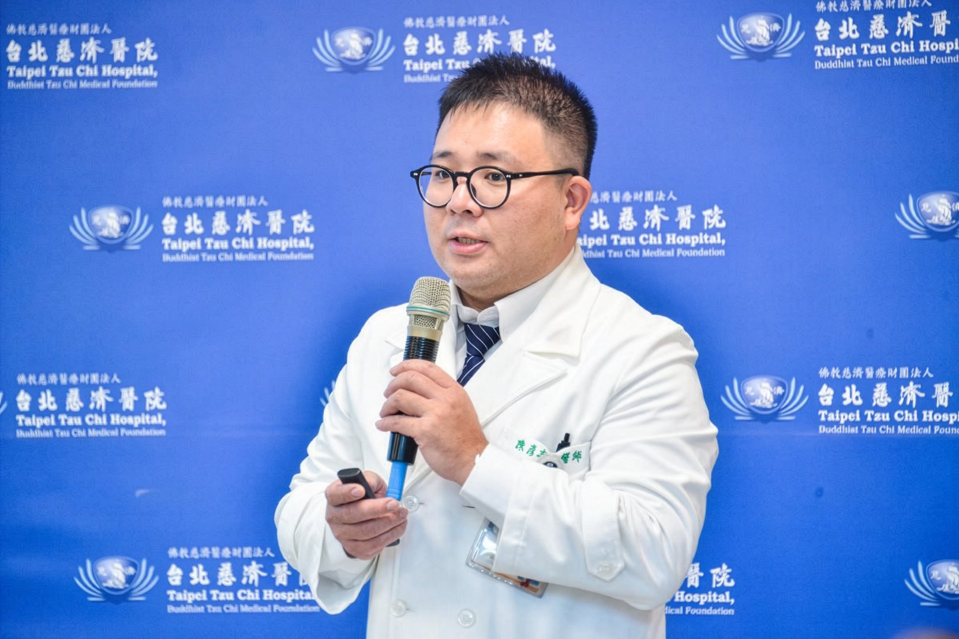 陳彥志醫師提醒,日常生活中應養成良好飲食習慣、減少菸酒攝取,並注意飲食衛生,以降低感染幽門螺旋桿菌的機會。