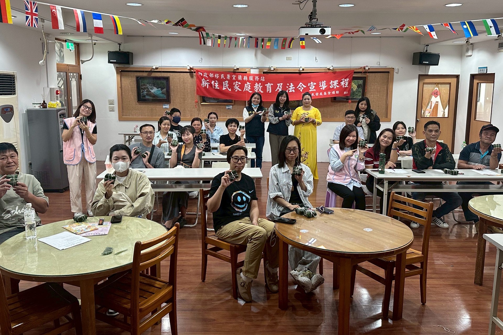 全體學員和講師大合照
