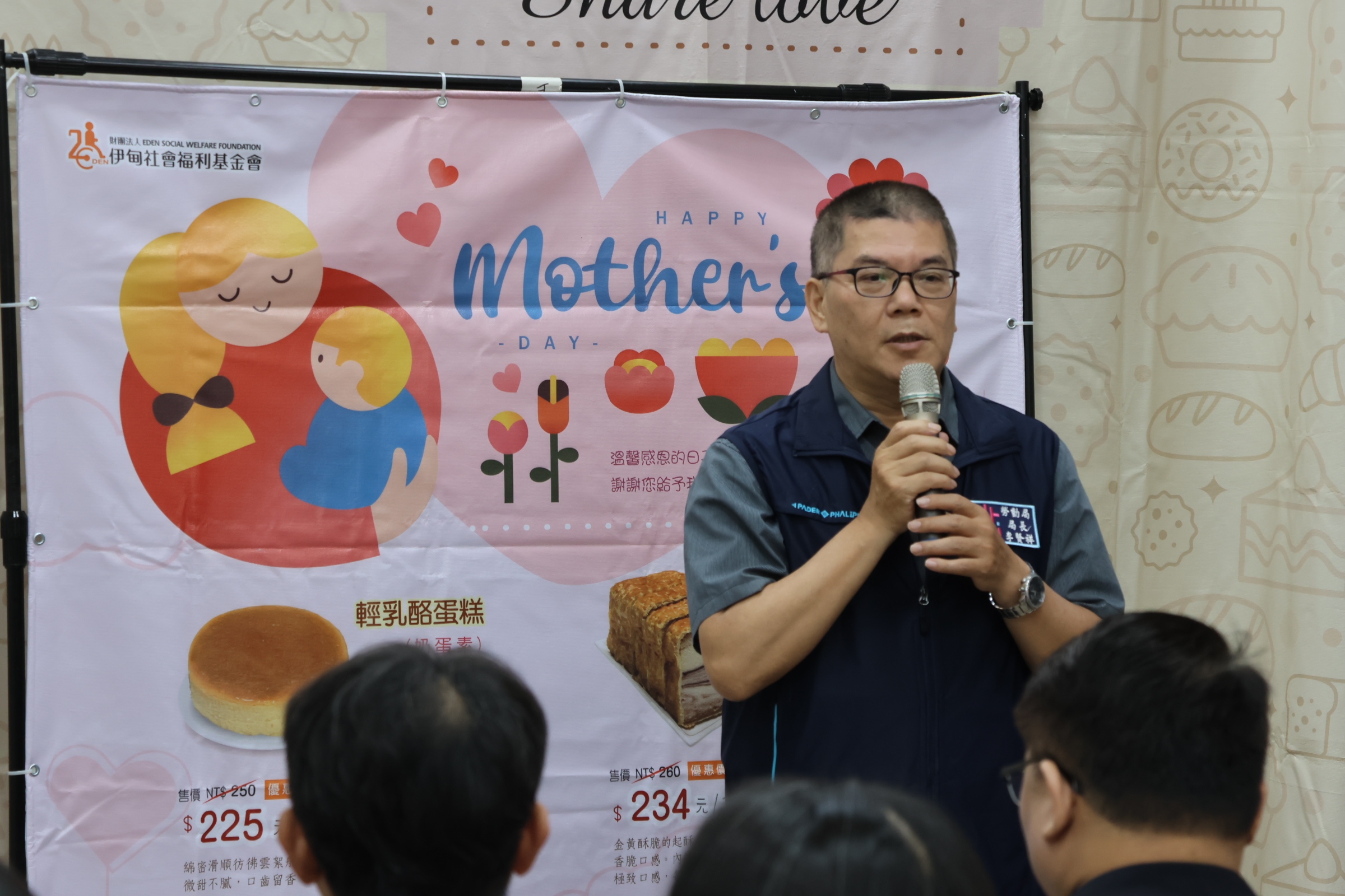 桃園市勞動局局長李賢祥蒞臨現場致詞