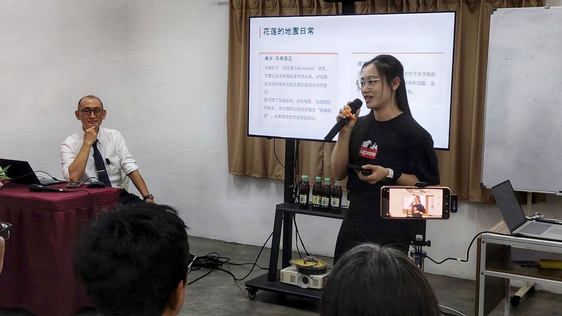 馬來西亞的研究生吳迎縈為當地民眾建立起基礎的防災觀念,引導大眾開始正視災前準備的重要性。